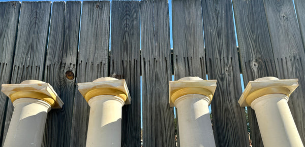 Set of 4 Resin Building Columns GA20509