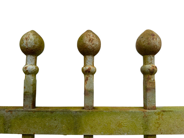 28 Ft of Antique Iron Fencing w/ Ball Point Finials GA21026