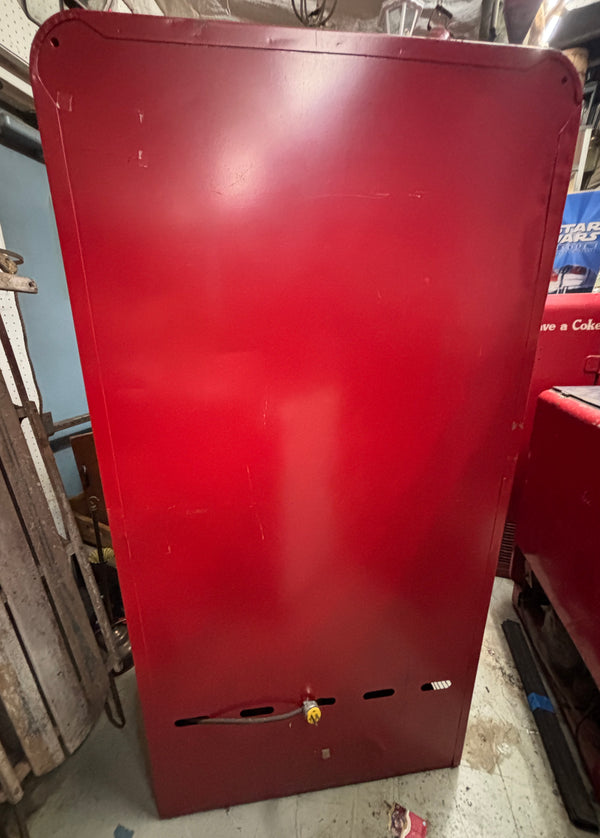 1950s Coke Machine GA21353