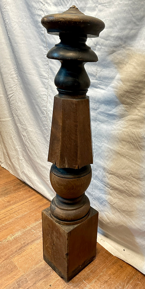 Octagonal Walnut Newel Post GA20419