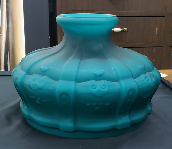 Reproduction Matte Teal & White Cased Aladdin Lamp Shade 9 3/4" Fitter GS00013