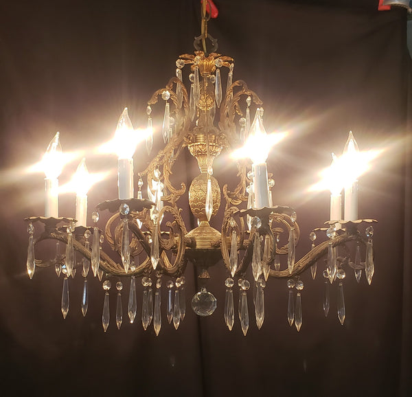 Ornate 8 Light Brass & Crystal Prism Chandelier 27" Tall x 24" Round GS00208