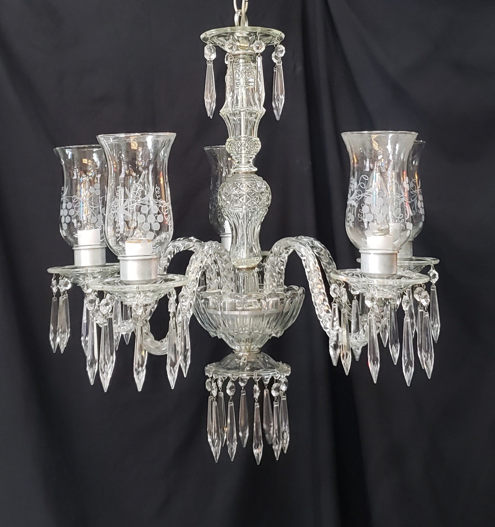 es De Champagne 　サックス　クリスタルガラス 5 Light Ornate Crystal Chandelier with Fluted Shades 23