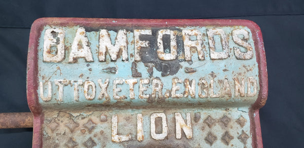 1919 Bamfords LTD Lion Triple Action Cast Iron Horse Drawn Rake Plaque GS00290