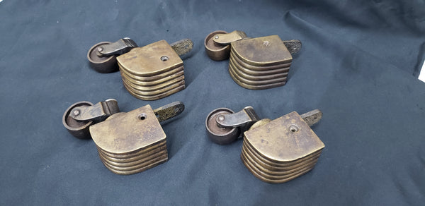 4 Duncan Phyfe Solid Brass Textured Furniture Toe Cap Cover Casters GS00334