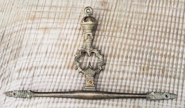 Vintage Solid Brass Hanging Scale Balance with Ornate Design 13 1/4" x 7 3/4" GS00359