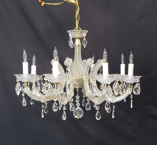 8 Light Chandelier with Canopy Top Brass Trim & Crystal Flower Prisms GS00426