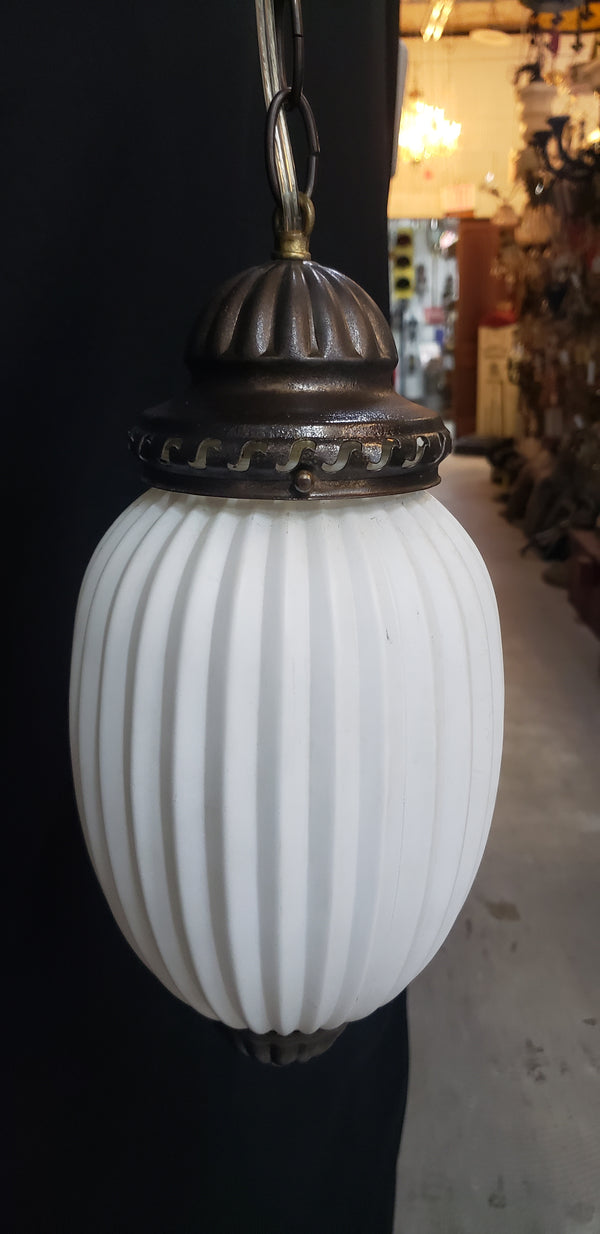 Vintage White Glass Ribbed Pendant Light w/ Brushed Bronze Trim 14" x 7" GS00436