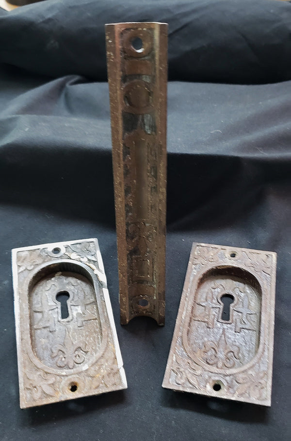 Ornate Pocket Door Lock with 2 Key Hole Plates  4 3/4" x 3 1/2" GS00440