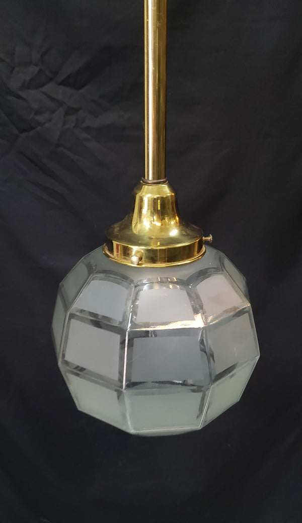 Flush Mount Pendant Fixture w/Opaque to Clear Square Pattern Globe GS00458