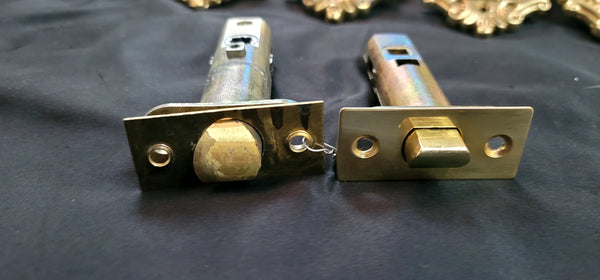2 Complete Pairs of Reproduction Double Door Latch Sets GS00498