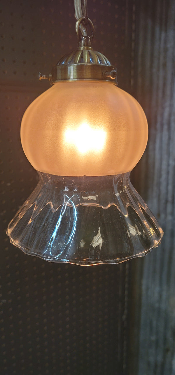 Vintage Fluted Frosted to Clear Swag Pendant Fixture  GS00501