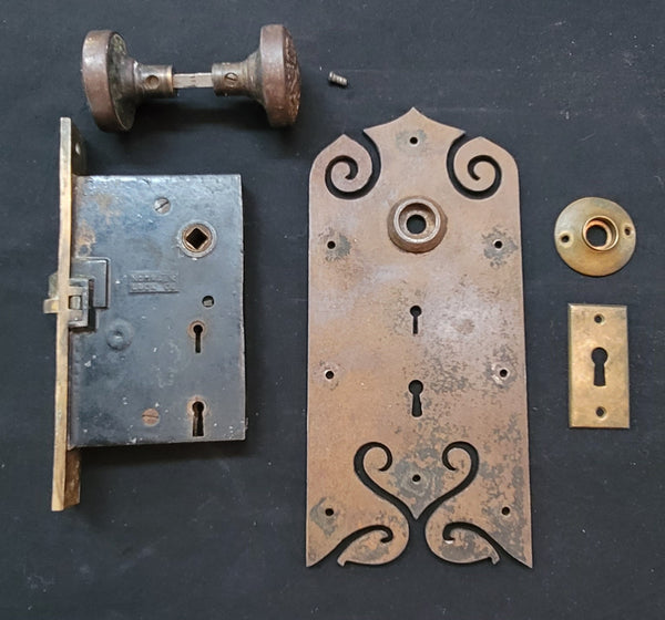 Large Norwalk Mortice Lock Set w/ Ornate Knobs Back Plate & More GA4181