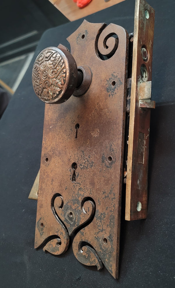 Large Norwalk Mortice Lock Set w/ Ornate Knobs Back Plate & More GA4181