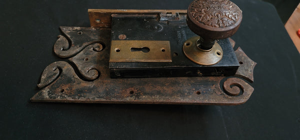 Large Norwalk Mortice Lock Set w/ Ornate Knobs Back Plate & More GA4181