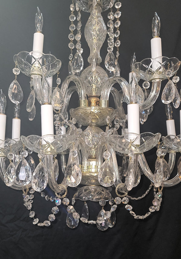Ornate 12 Light  Two Tier Crystal Prism Chandelier 24" T x 24" W GS00562