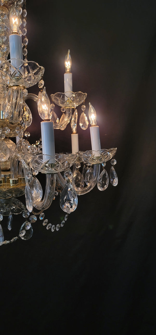 Ornate 12 Light  Two Tier Crystal Prism Chandelier 24" T x 24" W GS00562