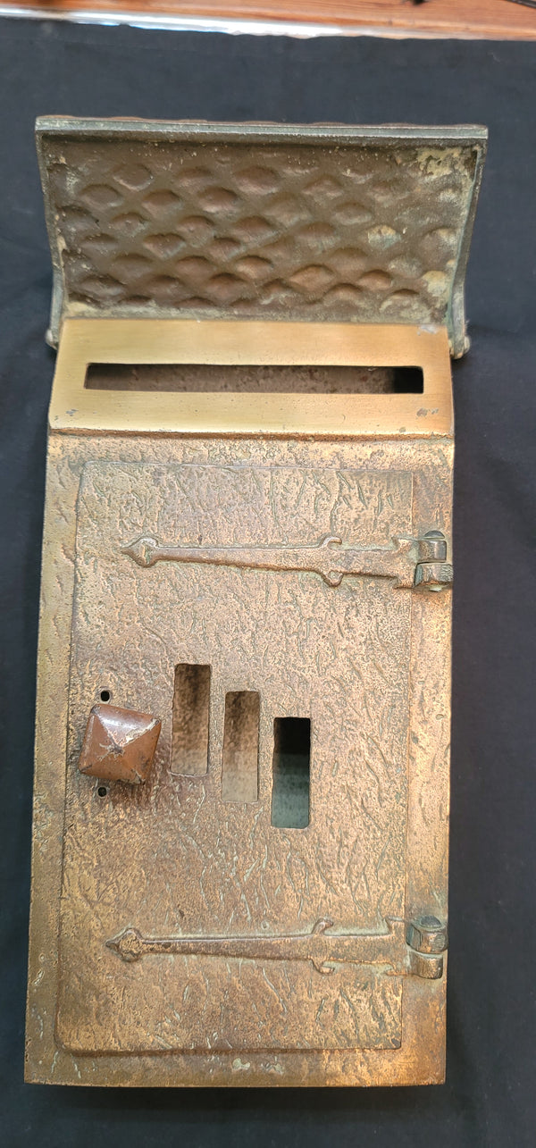 Vintage Solid Brass Wall Mounted Letter Mail Box w/ Top Lid & Front Door GS00575