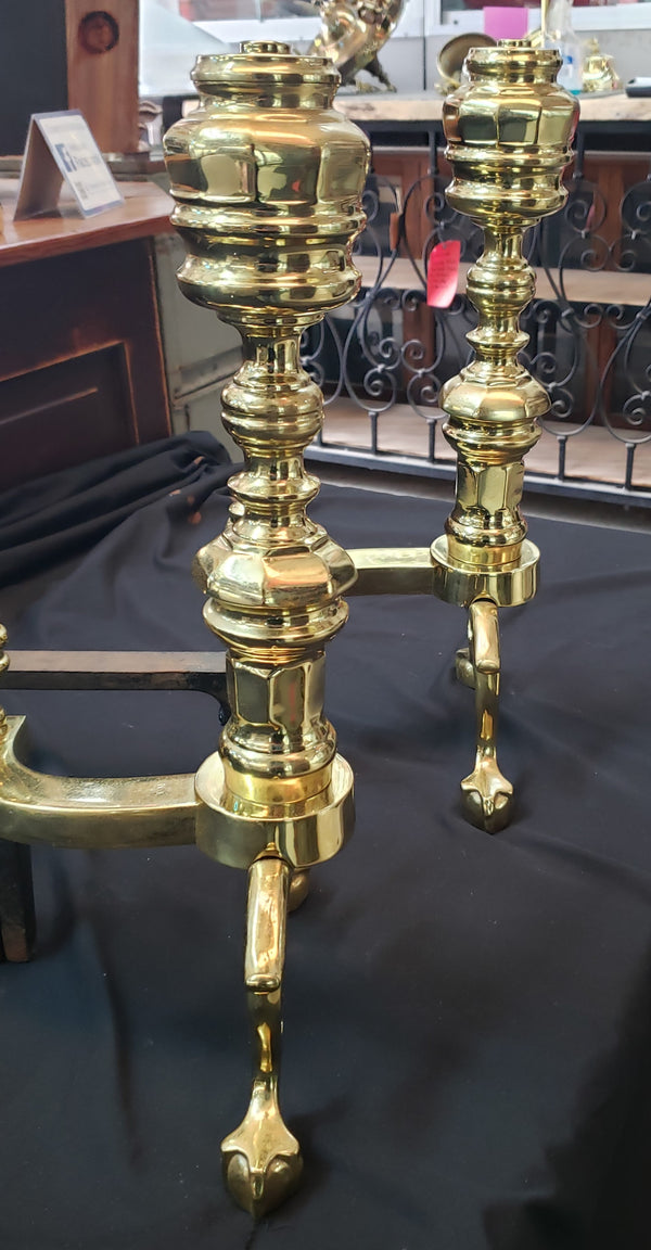 Vintage Virginia Metalcrafters Solid Brass Andirons & Fireplace Fender GS01075