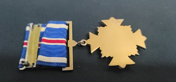WWII Army Air Corp Distinguished Flying Cross Service Medal GS00936