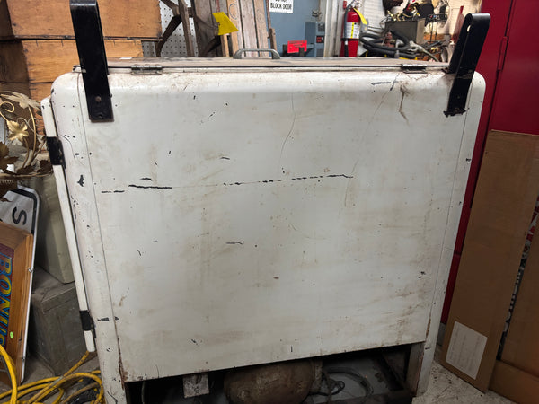 Vintage 7 Up Machine GA21352