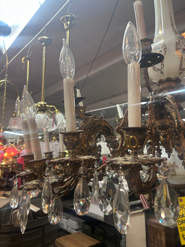 Victorian Bronze and Glass 32 Light Ornate Chandelier GS011023