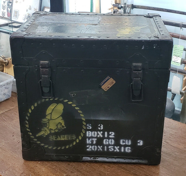 Rare 1963 Seabees Naval Equipment Sea Chest Identified GA9820