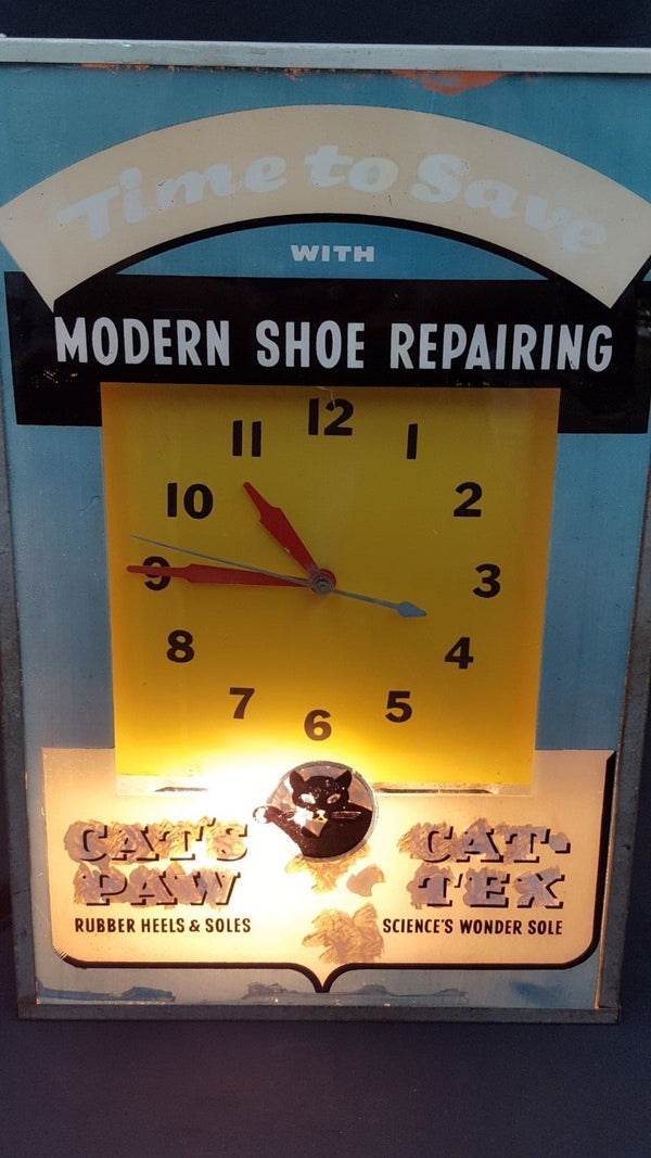 Vintage Modern Shoe Repairing Electric Wall Clock GA21122