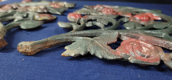 2 Ornate Cast Iron Rose & Leaf Pattern Decorative Panels Painted GS00916