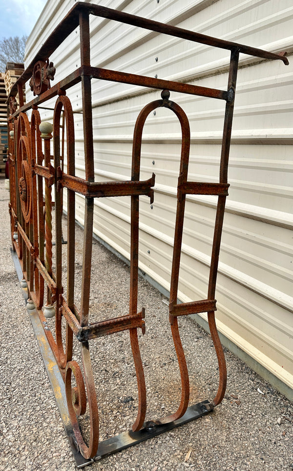 Antique Iron Three-Sided Balcony Railing GA20549