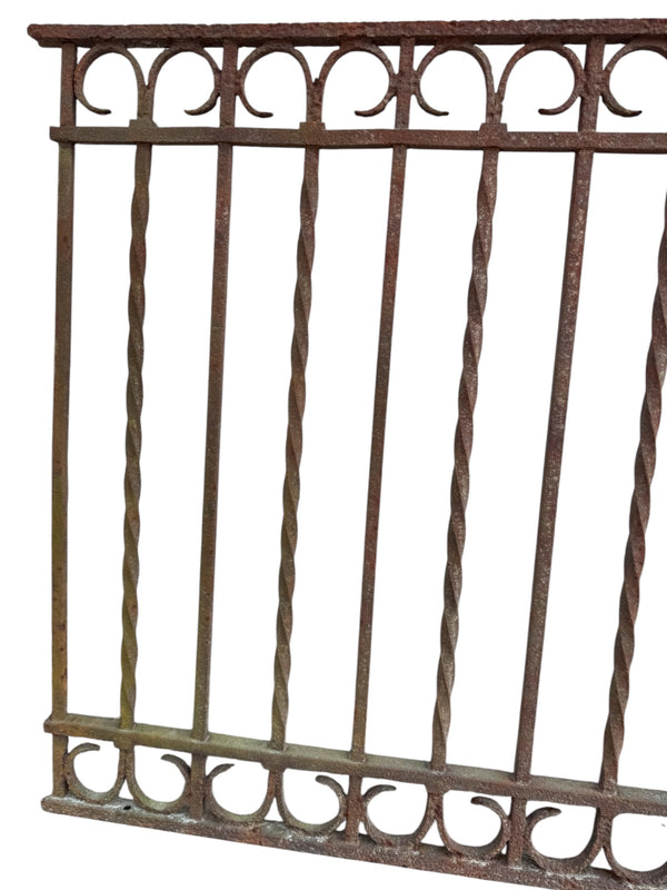 18 Ft Antique Wrought Iron Fencing GA20864