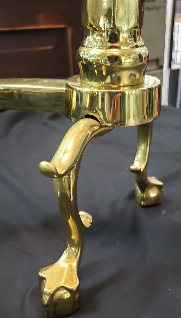 Vintage Virginia Metalcrafters Solid Brass Andirons & Fireplace Fender GS01075