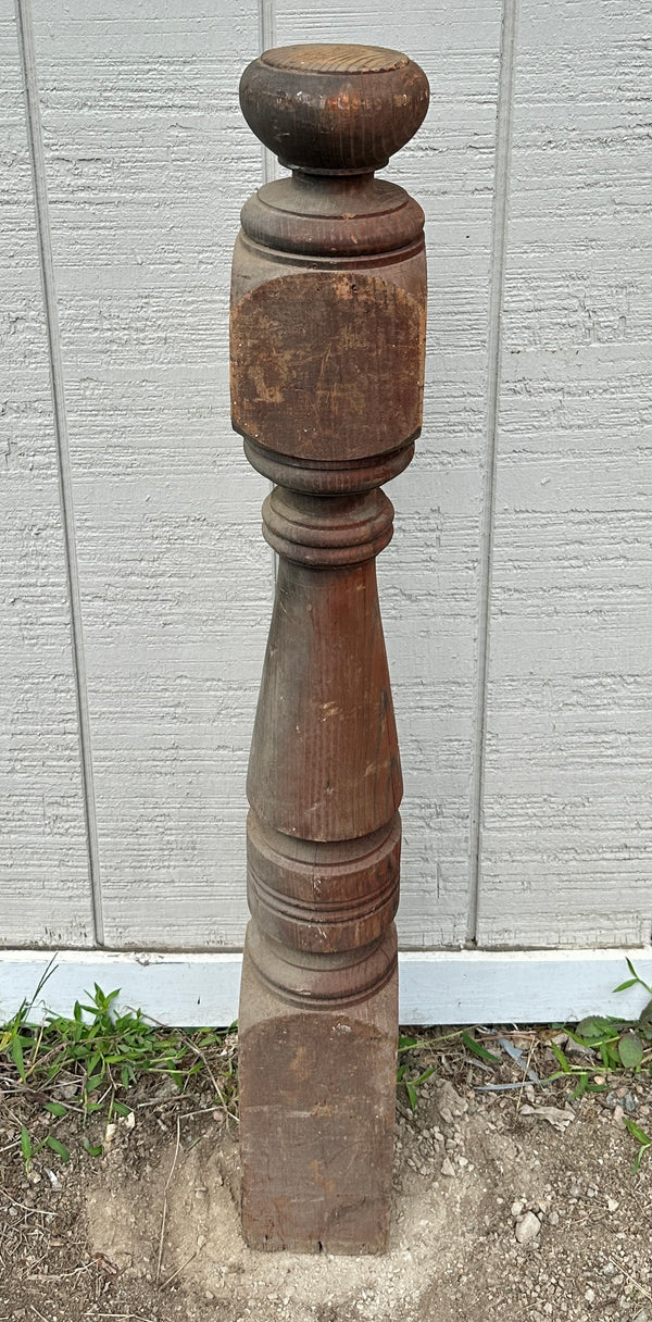 Heart Pine Newel Post w/ Flat Top GA20429