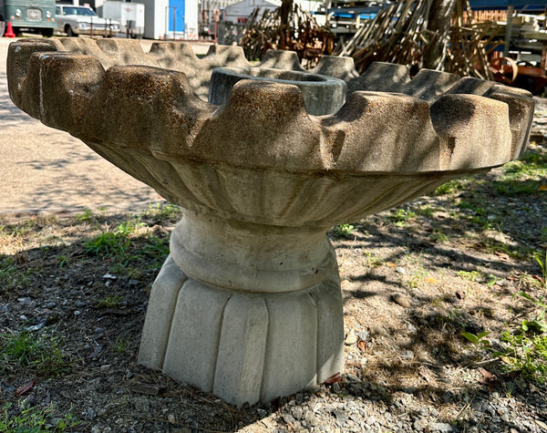 Concrete Fountain w/ Raised Centerpiece GA20350