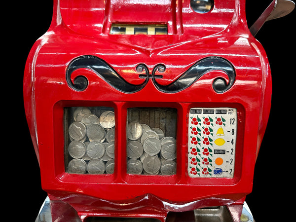 Vintage 1941 Novelty Mills 5 Cent QT Sweetheart Slot Machine GA20985