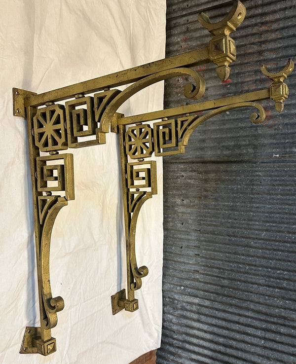Pair of Cast Iron Handrail Brackets GA20301