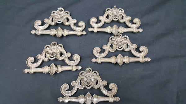 Set of 5 Wide Stationary Scroll Drawer Pulls 6" x 4" GS00791