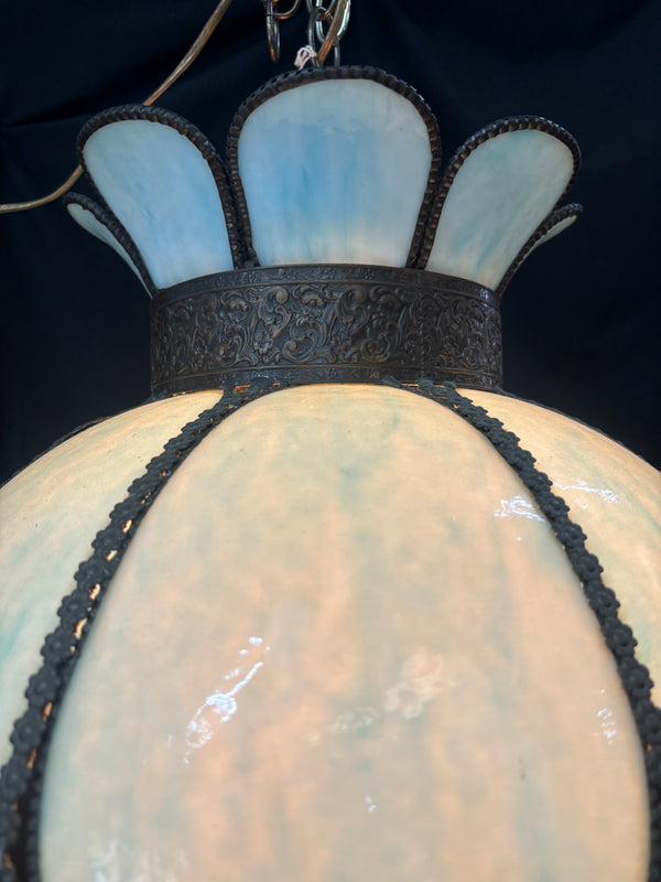 Stained Glass Light Fixture with Globe GA21326