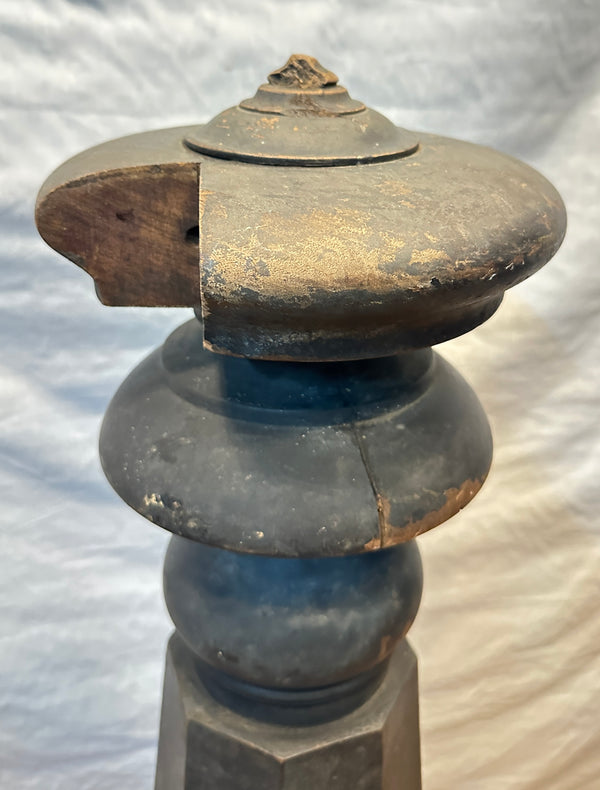 Octagonal Walnut Newel Post GA20419