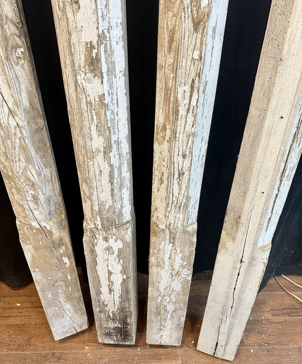 Set of 4 Wooden Porch Columns GA20581