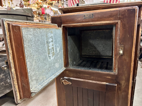 Early 1900s Banta Refrigerator Co. 2-Door Oak Ice Box GA20806