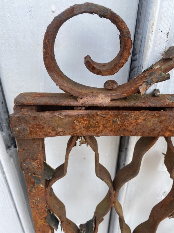 Antique Iron Gate GS00215 - 33 1/2" wide x 41 1/4" tall