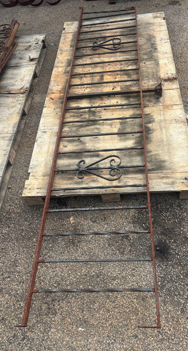 26 Feet of Iron Fence Panels GA21381