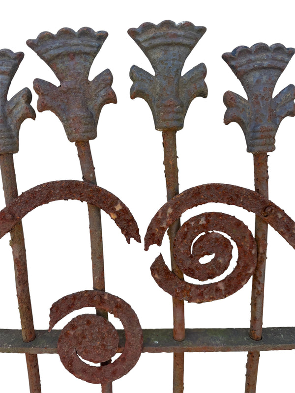 31 inches of antique wrought iron gate GA21103