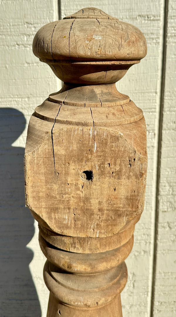 Pine Acorn Top Newel Post GA20451