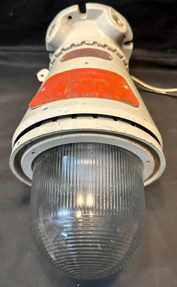 Set of 4 Appleton Electric A-51 Vented Explosion Proof Light Fixtures GA21024