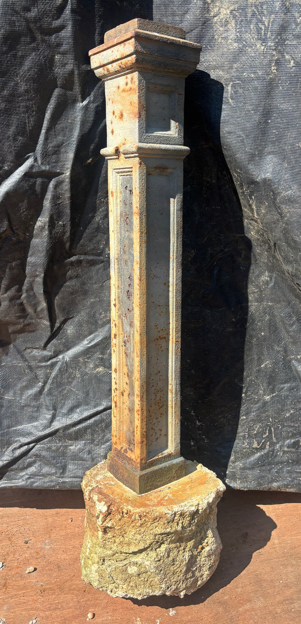 Cast Iron Newel Post GA21552