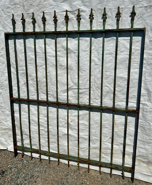 Antique Iron Gate w/ Arrow Top Finials GA20335