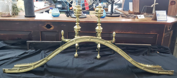 Vintage Virginia Metalcrafters Solid Brass Andirons & Fireplace Fender GS01075