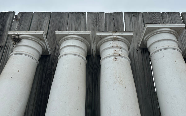 Set of 4 Full-Size and 2 Half-Size Building Columns GA20332